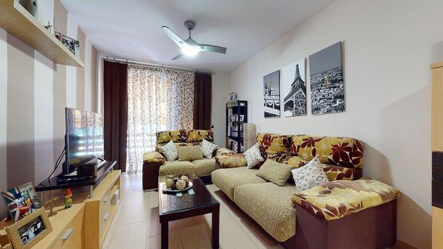 Foto 2 de Pis en venda a pasaje González del Campo de 3 habitacions amb terrassa i aire acondicionat