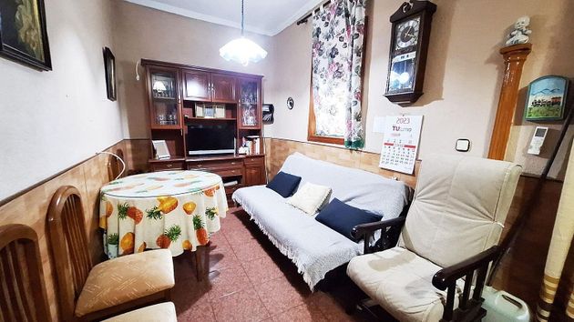 Foto 1 de Venta de casa en Campo de la Verdad - Miraflores de 2 habitaciones con aire acondicionado y calefacción