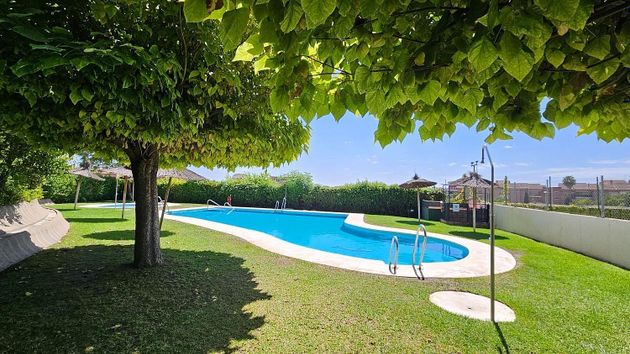 Foto 2 de Piso en venta en El Brillante -El Naranjo - El Tablero de 3 habitaciones con terraza y piscina