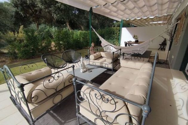 Foto 2 de Pis en venda a calle La Reserva de 3 habitacions amb terrassa i piscina