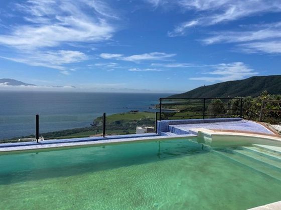 Foto 2 de Xalet en venda a San García de 3 habitacions amb terrassa i piscina