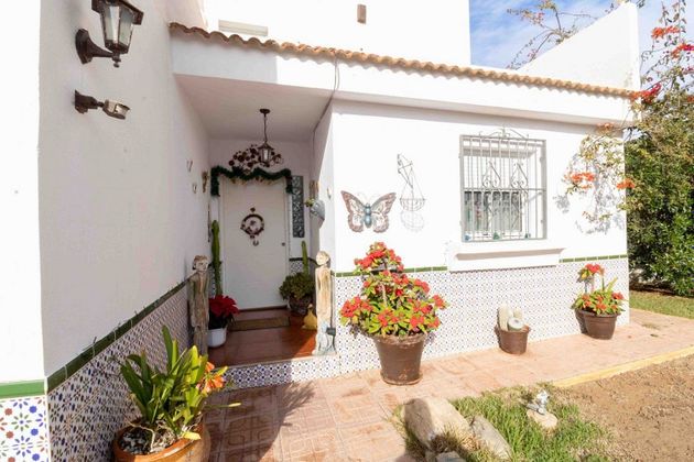 Foto 2 de Xalet en venda a El Sabinar – Urbanizaciones – Las Marinas – Playa Serena de 4 habitacions amb terrassa i jardí
