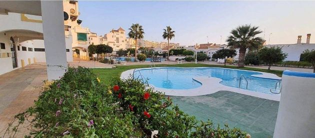 Foto 1 de Àtic en venda a El Sabinar – Urbanizaciones – Las Marinas – Playa Serena de 1 habitació amb terrassa i piscina
