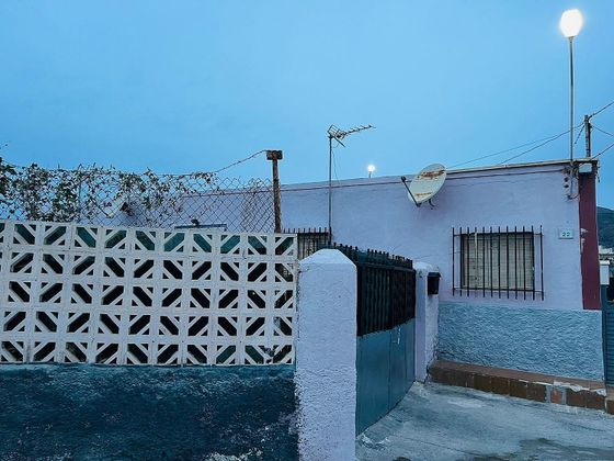 Foto 2 de Xalet en venda a Puebla de Vícar de 6 habitacions amb terrassa i jardí