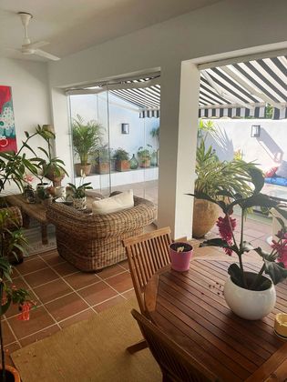 Foto 2 de Casa en lloguer a Vistahermosa  - Fuentebravía de 4 habitacions amb terrassa i jardí