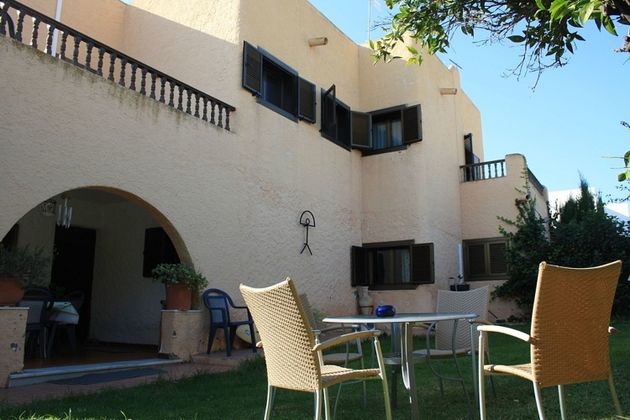 Foto 2 de Xalet en venda a Las Marinas de 5 habitacions amb terrassa i piscina