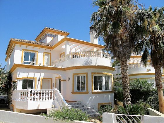 Foto 1 de Xalet en venda a Cala Marqués de 5 habitacions amb terrassa i piscina