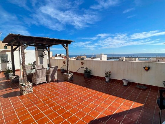 Foto 1 de Àtic en venda a Puerto de Garrucha de 3 habitacions amb terrassa i garatge