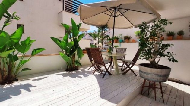 Foto 2 de Piso en alquiler en avenida Ciudad de Alicante de 2 habitaciones con terraza y piscina