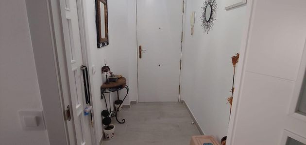 Foto 2 de Alquiler de piso en Crevillet - Pinar Alto de 3 habitaciones con garaje y muebles