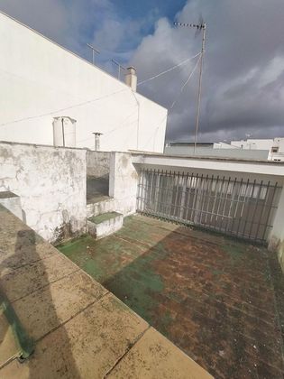 Foto 1 de Casa adossada en venda a La Banda - Campo de Fútbol de 5 habitacions amb terrassa i garatge
