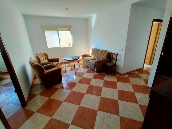 Foto 1 de Venta de piso en La Pastora - La Estación de 4 habitaciones y 97 m²