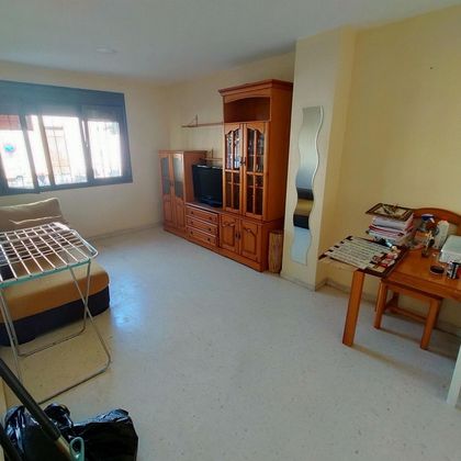 Foto 1 de Venta de piso en Ronda del estero de 3 habitaciones con garaje