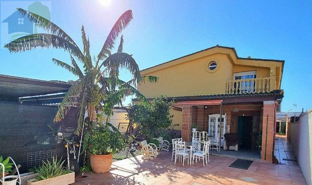 Foto 1 de Casa en venta en Ctra Sanlúcar-Zona Cuatro Pinos de 5 habitaciones con terraza y piscina
