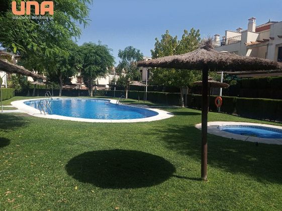 Foto 1 de Xalet en venda a El Brillante -El Naranjo - El Tablero de 4 habitacions amb terrassa i piscina