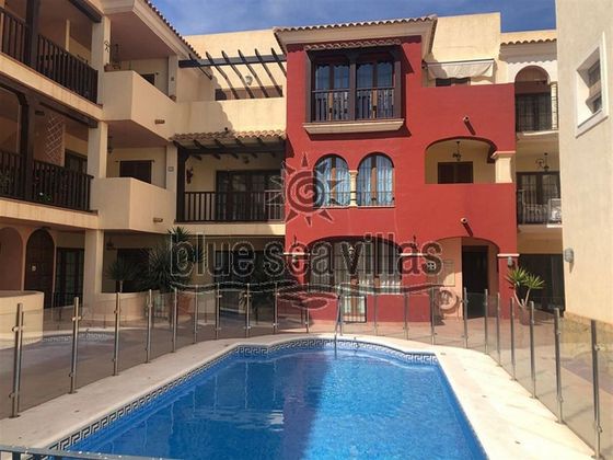 Foto 1 de Àtic en venda a calle Baria de 2 habitacions amb terrassa i piscina