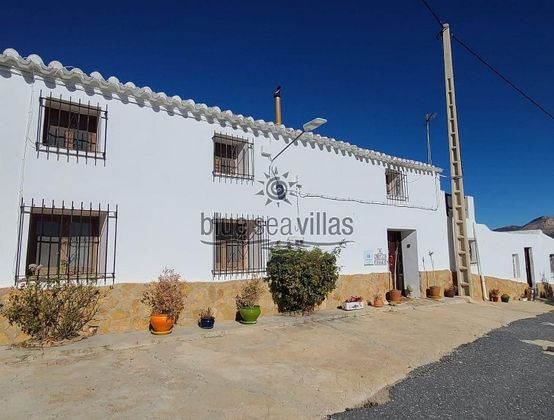 Foto 1 de Casa rural en venta en Chirivel de 5 habitaciones con terraza y piscina