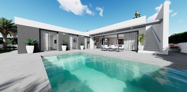 Foto 1 de Venta de casa en San Juan de los Terreros de 3 habitaciones con piscina y balcón