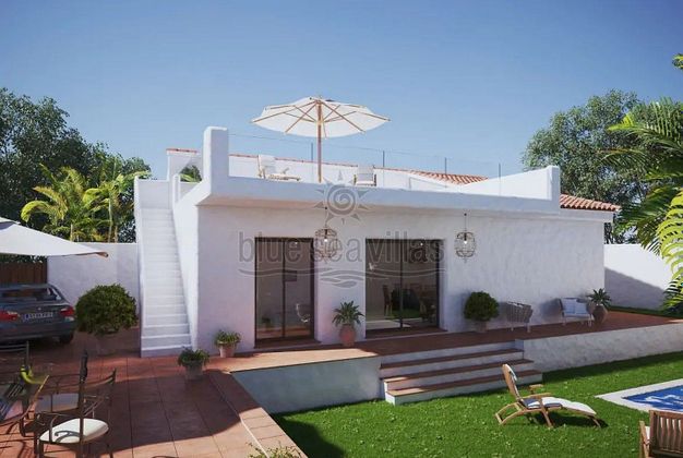 Foto 1 de Xalet en venda a calle Paraje Llano de Los Olleres de 3 habitacions amb terrassa i piscina