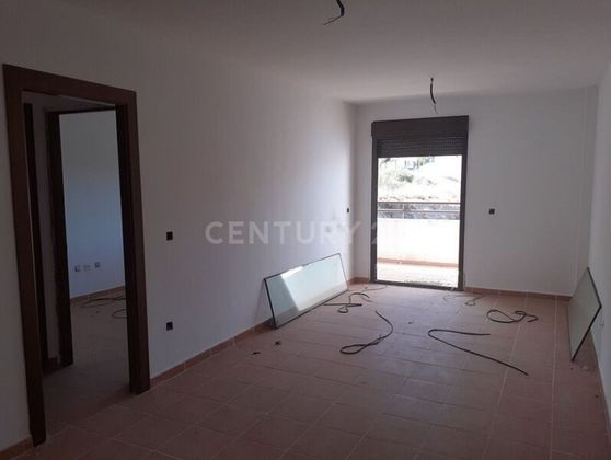 Foto 2 de Casa en venta en Paterna del Río de 2 habitaciones con piscina y garaje