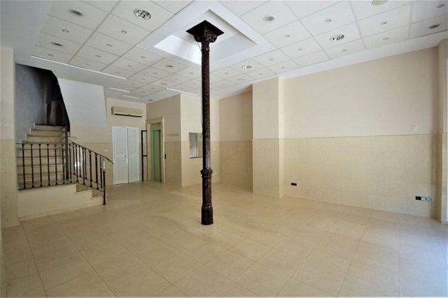 Foto 2 de Edifici en venda a Centro - Jerez de la Frontera amb ascensor