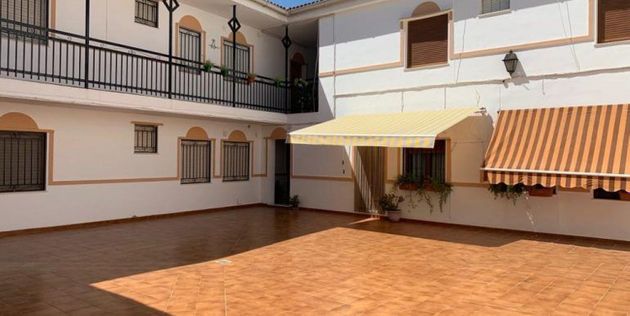 Foto 1 de Alquiler de casa en Iznájar de 2 habitaciones con terraza y aire acondicionado