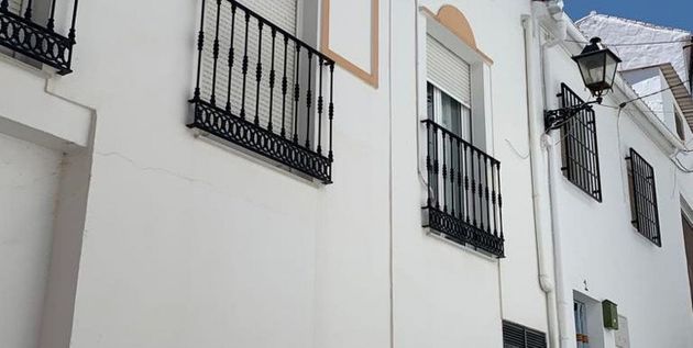 Foto 2 de Alquiler de casa en Iznájar de 2 habitaciones con terraza y aire acondicionado