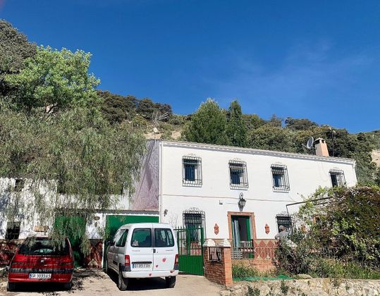 Foto 1 de Casa rural en venda a Iznájar de 5 habitacions amb terrassa i jardí