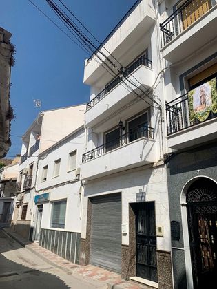 Foto 1 de Casa en venda a Algarinejo de 4 habitacions amb terrassa i garatge