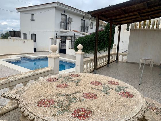 Foto 2 de Xalet en venda a calle Al Fuente del Conde de 4 habitacions amb terrassa i piscina