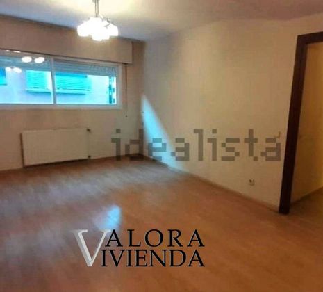 Foto 2 de Pis en venda a Valderas - Los Castillos de 2 habitacions amb piscina i garatge