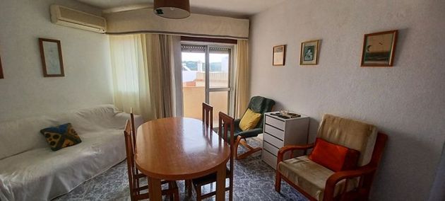 Foto 1 de Pis en venda a calle Algeciras de 3 habitacions amb balcó i aire acondicionat