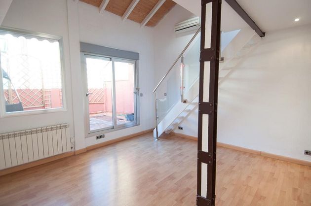 Foto 1 de Àtic en venda a Nuevos Ministerios - Ríos Rosas de 2 habitacions amb terrassa i aire acondicionat