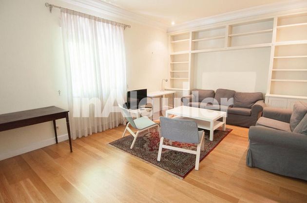 Foto 2 de Pis en lloguer a Castellana de 6 habitacions amb mobles i aire acondicionat