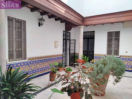 Foto 1 de Chalet en venta en Medina-Sidonia de 4 habitaciones con aire acondicionado