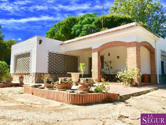 Foto 1 de Casa rural en venda a Vejer de la Frontera de 2 habitacions amb terrassa i jardí