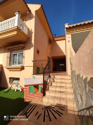 Foto 2 de Venta de casa en Benalup-Casas Viejas de 4 habitaciones con terraza y garaje