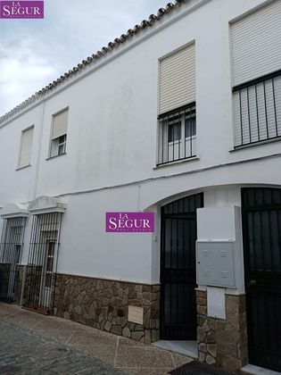 Foto 1 de Casa en venda a Medina-Sidonia de 4 habitacions amb balcó