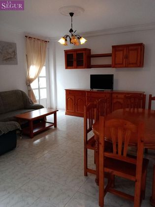 Foto 2 de Casa en venda a Medina-Sidonia de 4 habitacions amb balcó