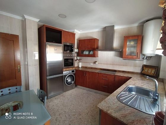 Foto 2 de Xalet en venda a Barbate ciudad de 3 habitacions amb terrassa i aire acondicionat
