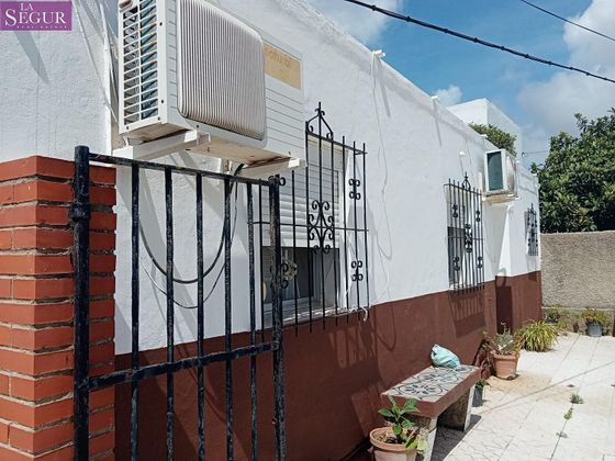 Foto 1 de Casa en venda a Benalup-Casas Viejas de 3 habitacions amb garatge