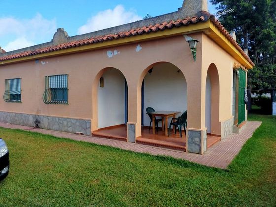 Foto 2 de Casa rural en venda a Conil de 3 habitacions amb terrassa