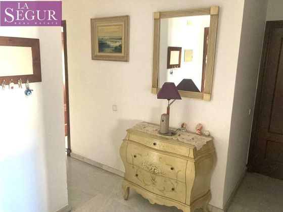 Foto 1 de Pis en venda a Barbate ciudad de 4 habitacions amb aire acondicionat i ascensor