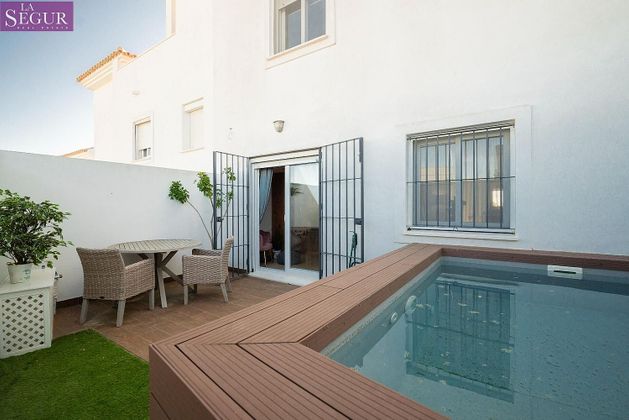 Foto 1 de Venta de casa en Vejer de la Frontera de 3 habitaciones con terraza y piscina