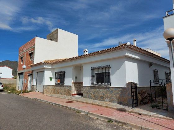Foto 2 de Venta de casa adosada en Uleila del Campo de 4 habitaciones con terraza y garaje
