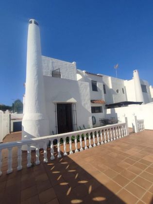 Foto 1 de Venta de chalet en San García de 4 habitaciones con terraza y balcón