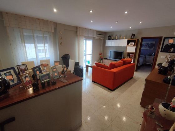 Foto 1 de Venta de piso en La Paz - Segunda Aguada - Loreto de 3 habitaciones con balcón y aire acondicionado