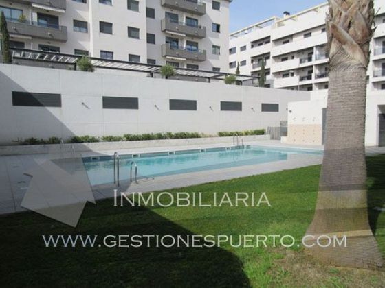 Foto 1 de Alquiler de piso en calle Serafín Alvarez Campana de 3 habitaciones con terraza y piscina