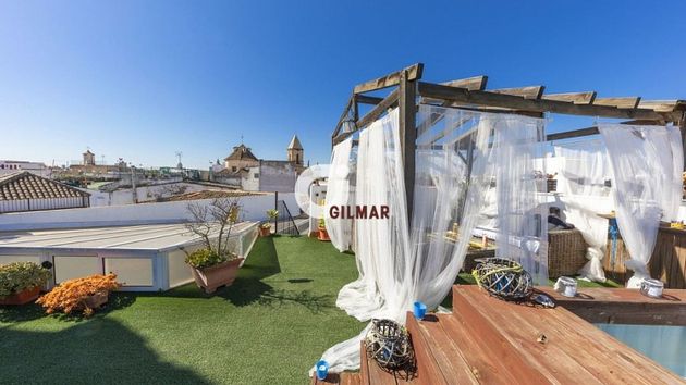 Foto 2 de Casa adossada en venda a Centro - Jerez de la Frontera de 3 habitacions amb terrassa i piscina