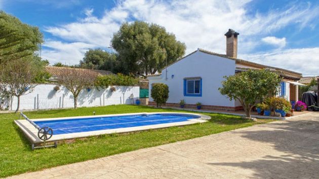 Foto 1 de Xalet en venda a Los Caños de Meca de 3 habitacions amb piscina i garatge